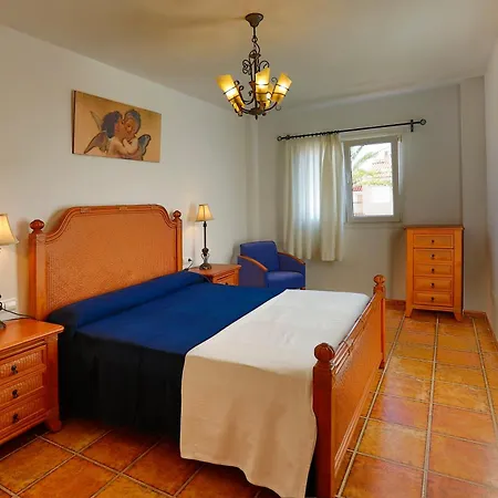 Vtv Amores Residencial2000 Holiday home Almarda