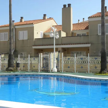 Vtv Amores Residencial2000 Holiday home Almarda